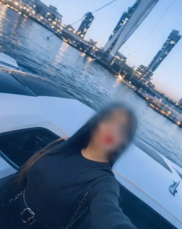 Aleyna, 35