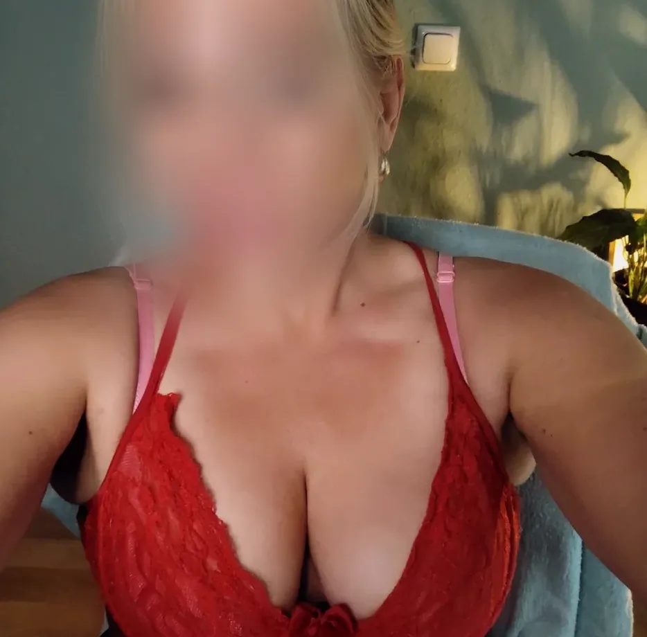 Ela, 37