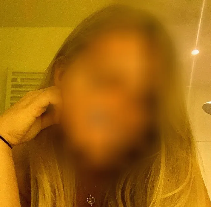 Nina, 30